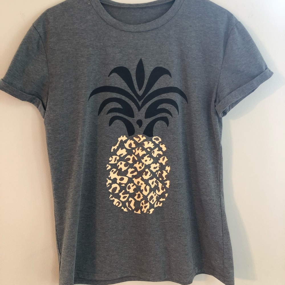 Gray Graphic Print Pineapple Tee